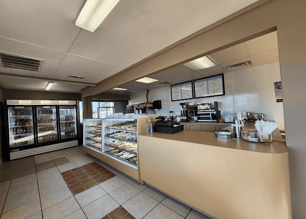 Donut Hut & Grub interior